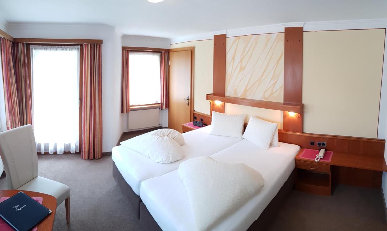 Soliva Hotel & Apartments ซัมเนาน์ ภายนอก รูปภาพ